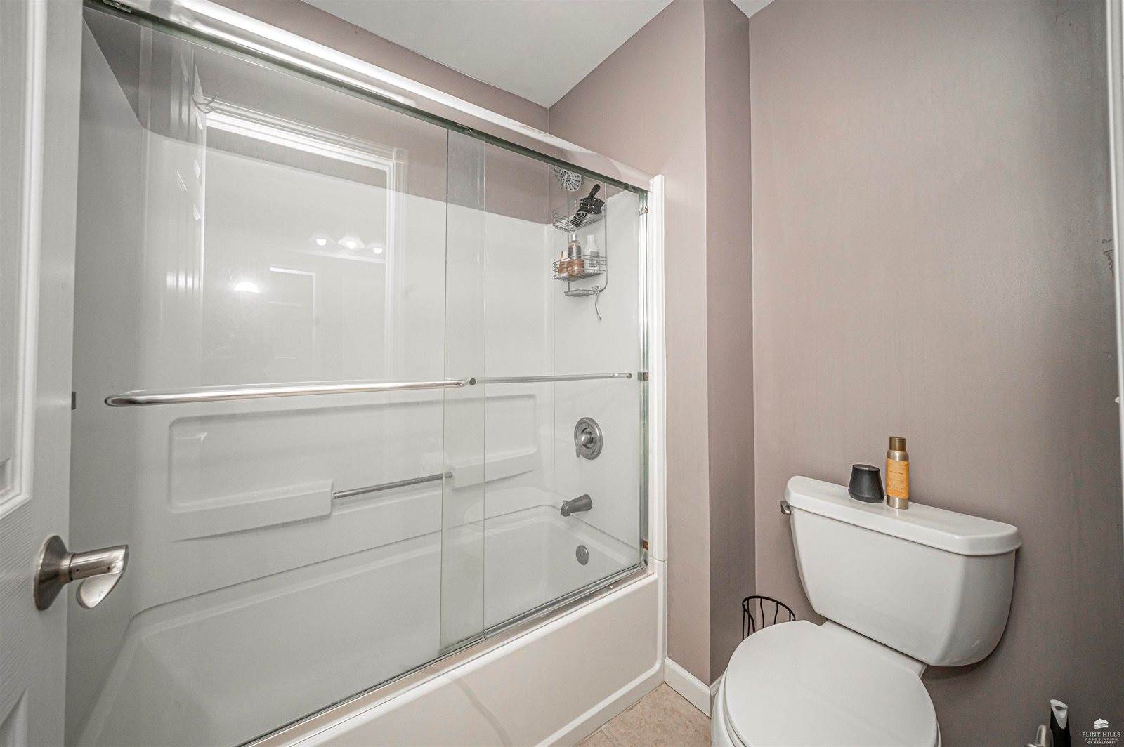 1539 Tamerisk Drive, Junction City, KS 66441