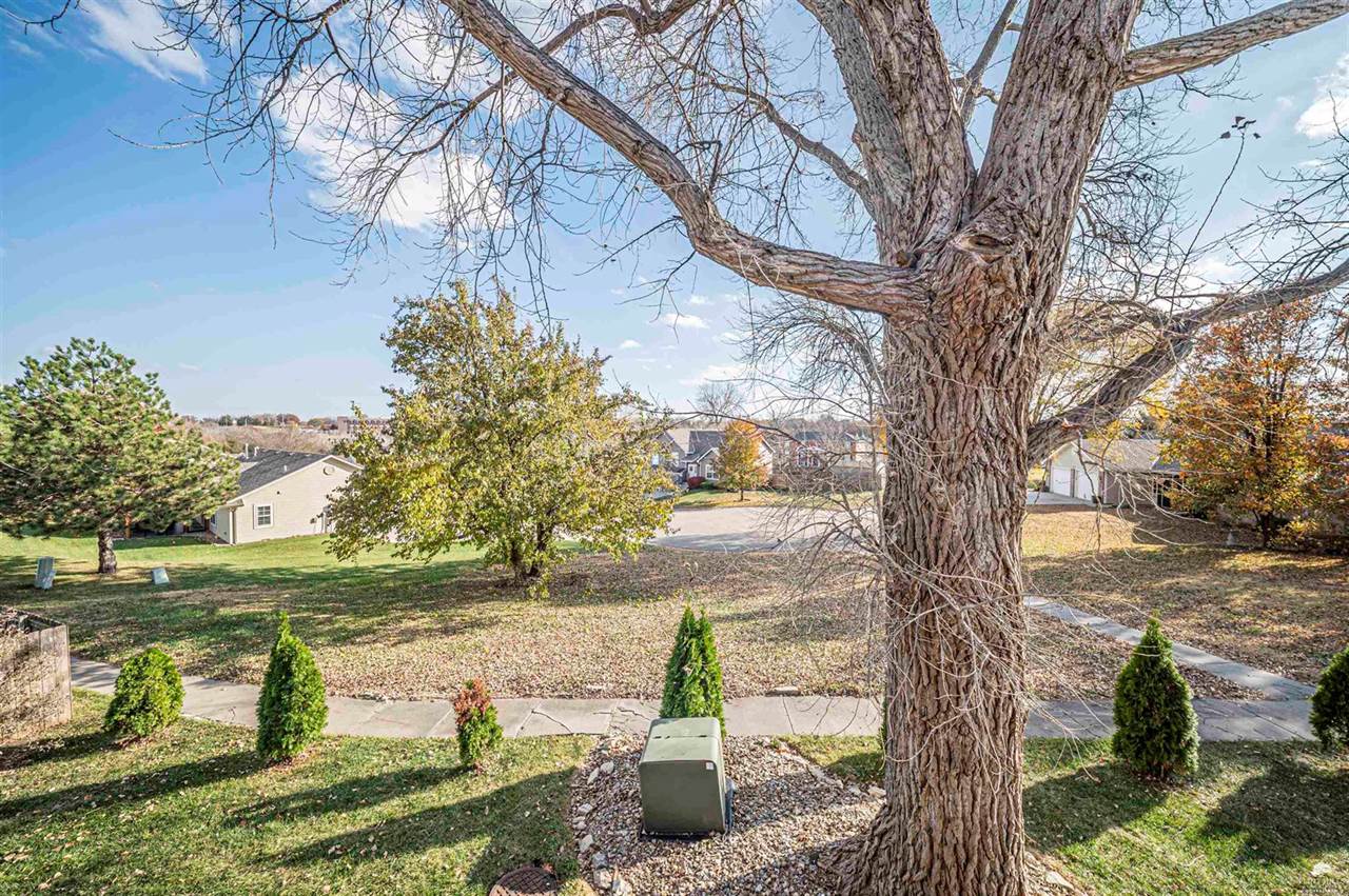 1539 Tamerisk Drive, Junction City, KS 66441