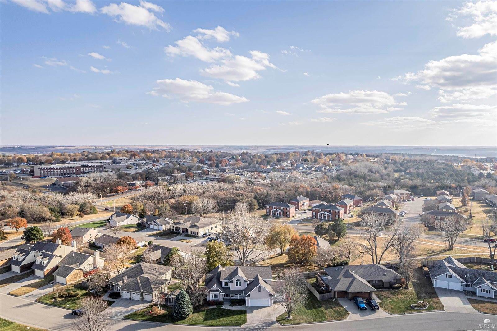 1539 Tamerisk Drive, Junction City, KS 66441