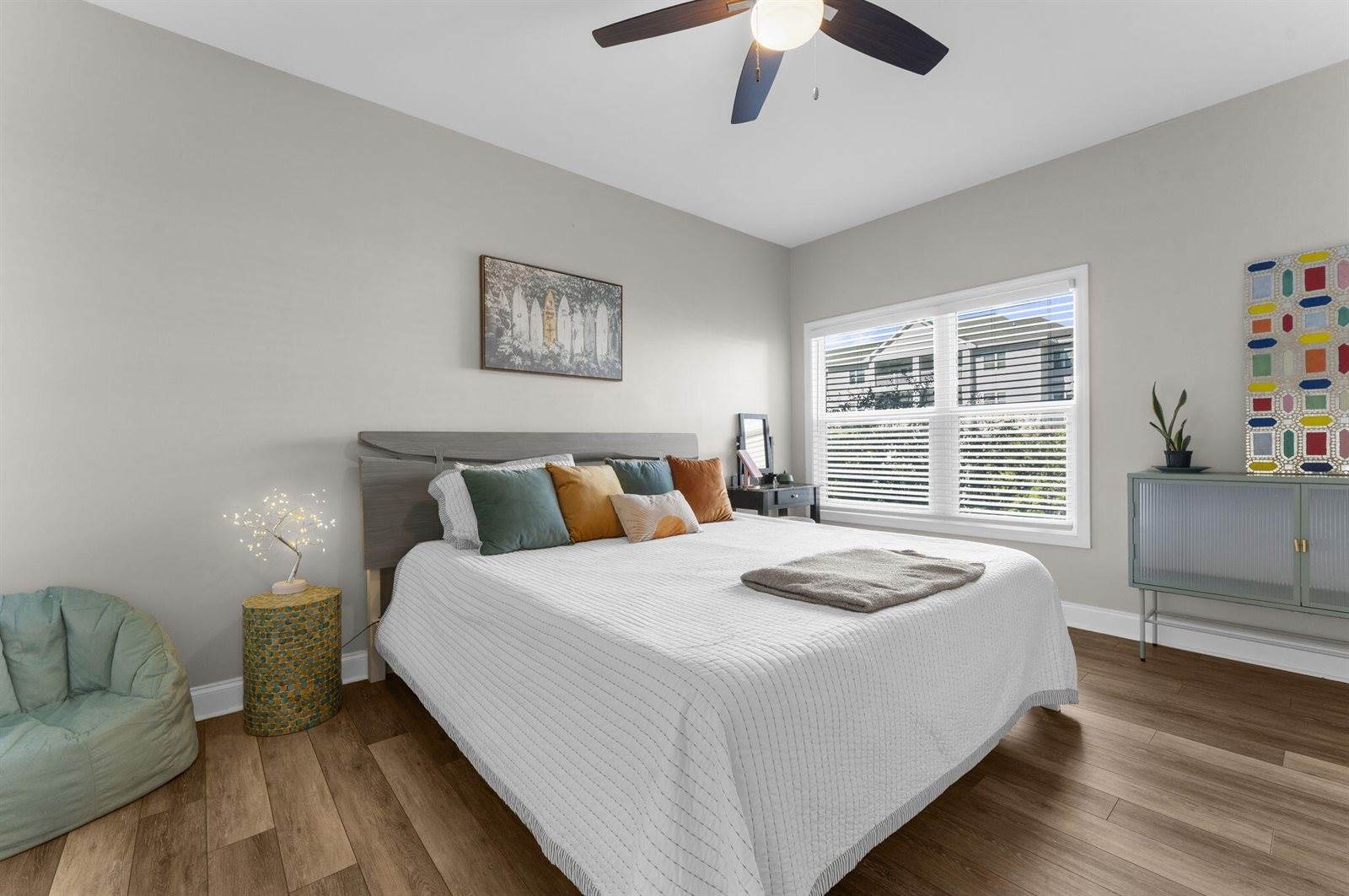 1984 Folly Road, Charleston, SC 29412