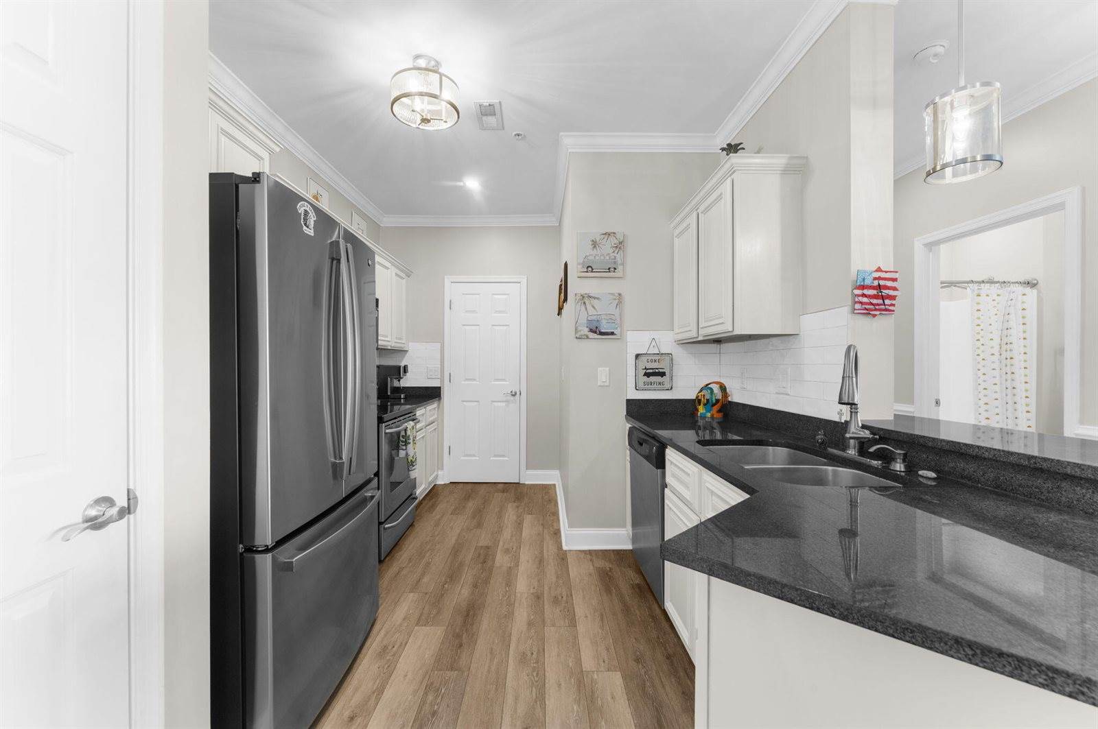 1984 Folly Road, Charleston, SC 29412