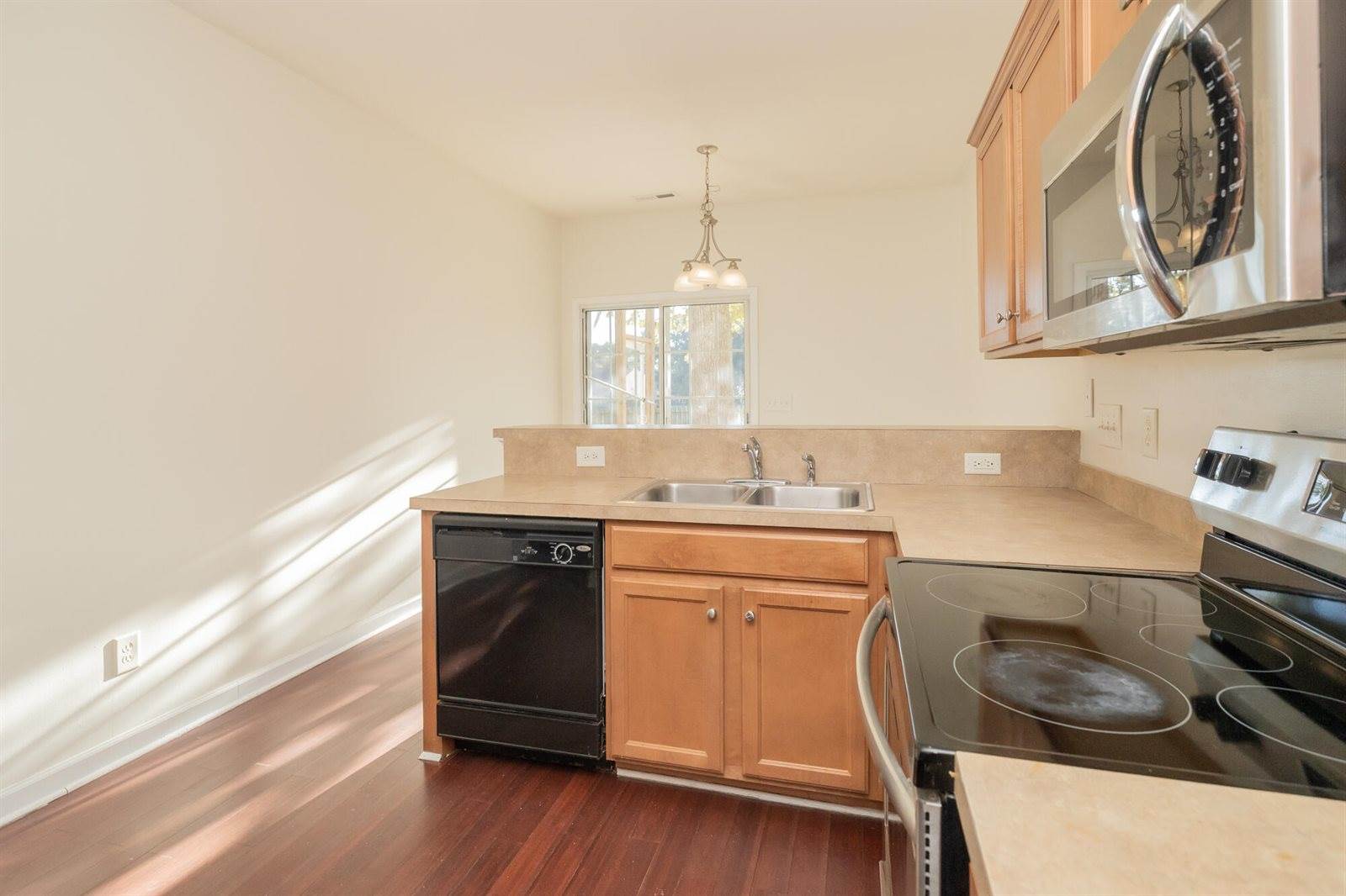 8967 North Red Maple Circle, Summerville, SC 29485