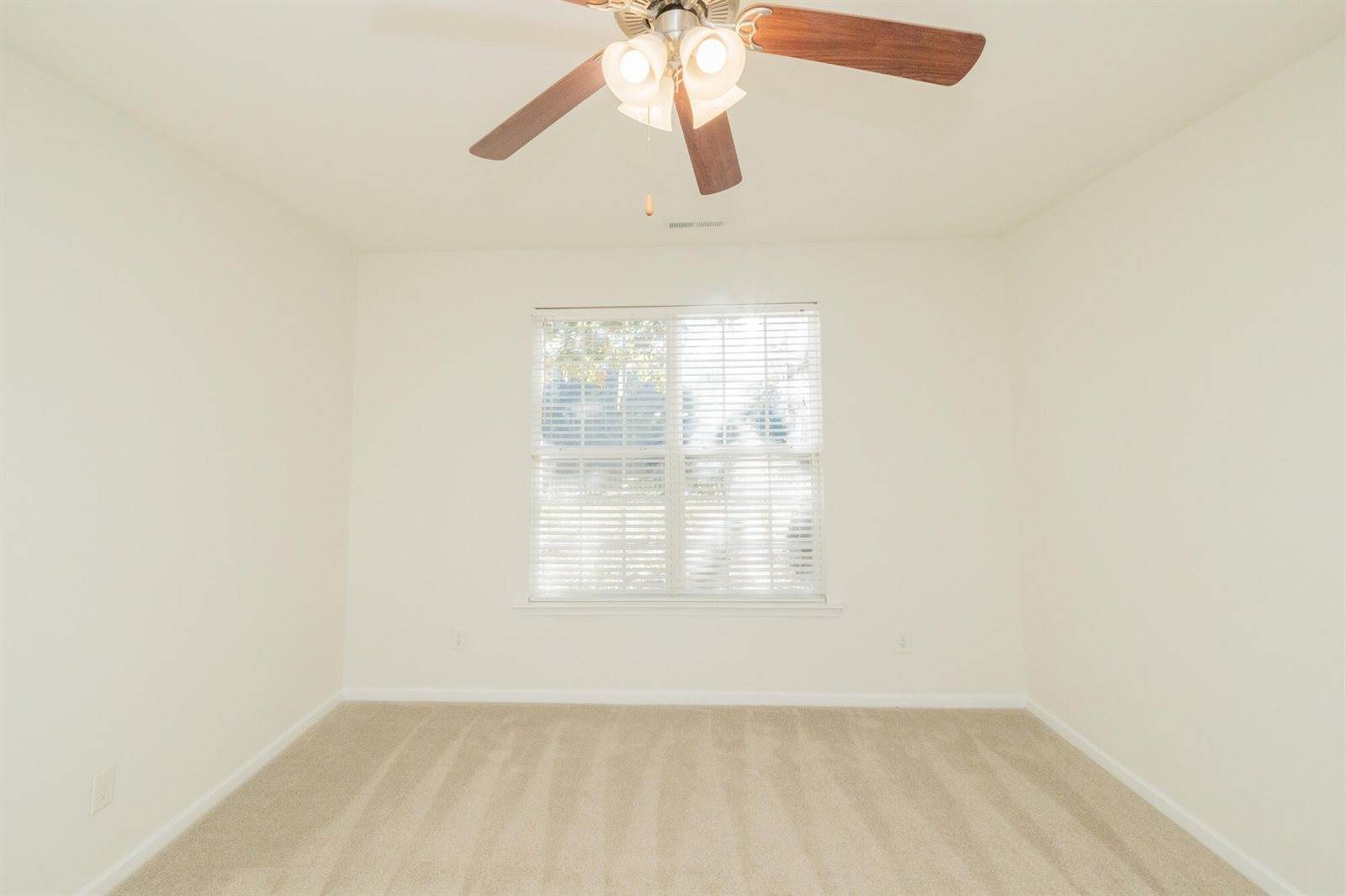 8967 North Red Maple Circle, Summerville, SC 29485