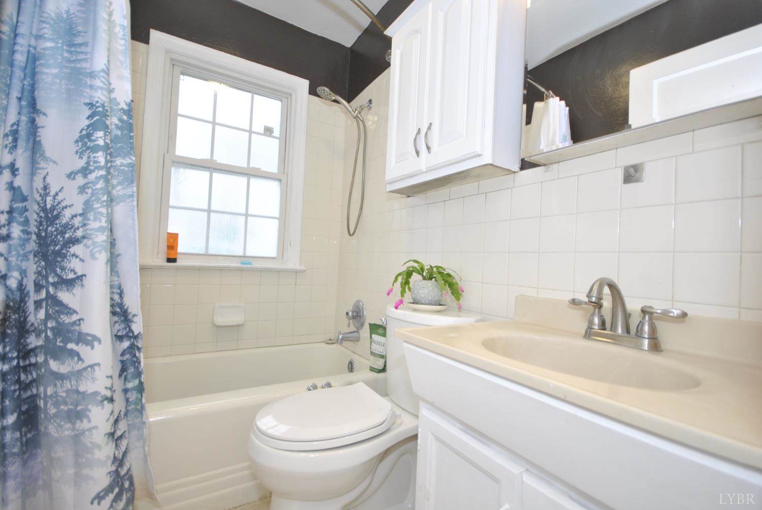 1200 Brandon Road, Lynchburg, VA 24502