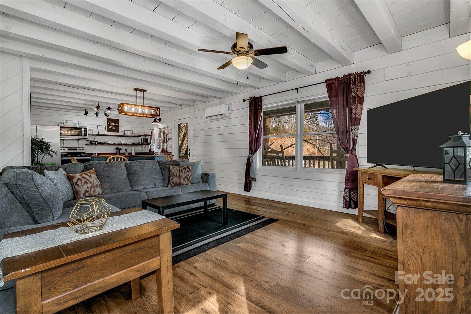 35 Creeds Cove Lane, Waynesville, NC 28785