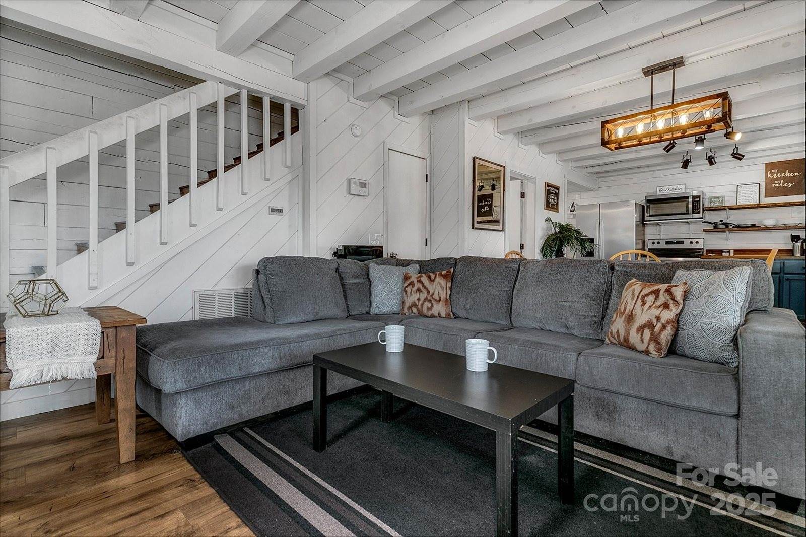 35 Creeds Cove Lane, Waynesville, NC 28785