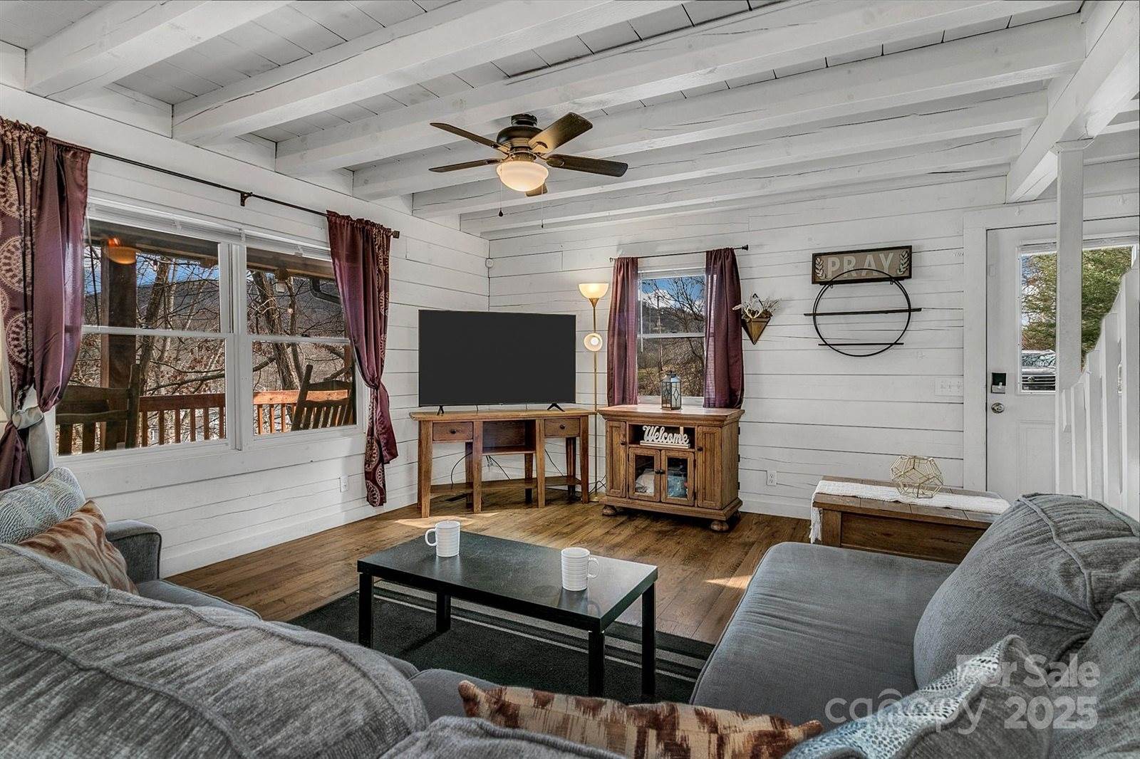 35 Creeds Cove Lane, Waynesville, NC 28785