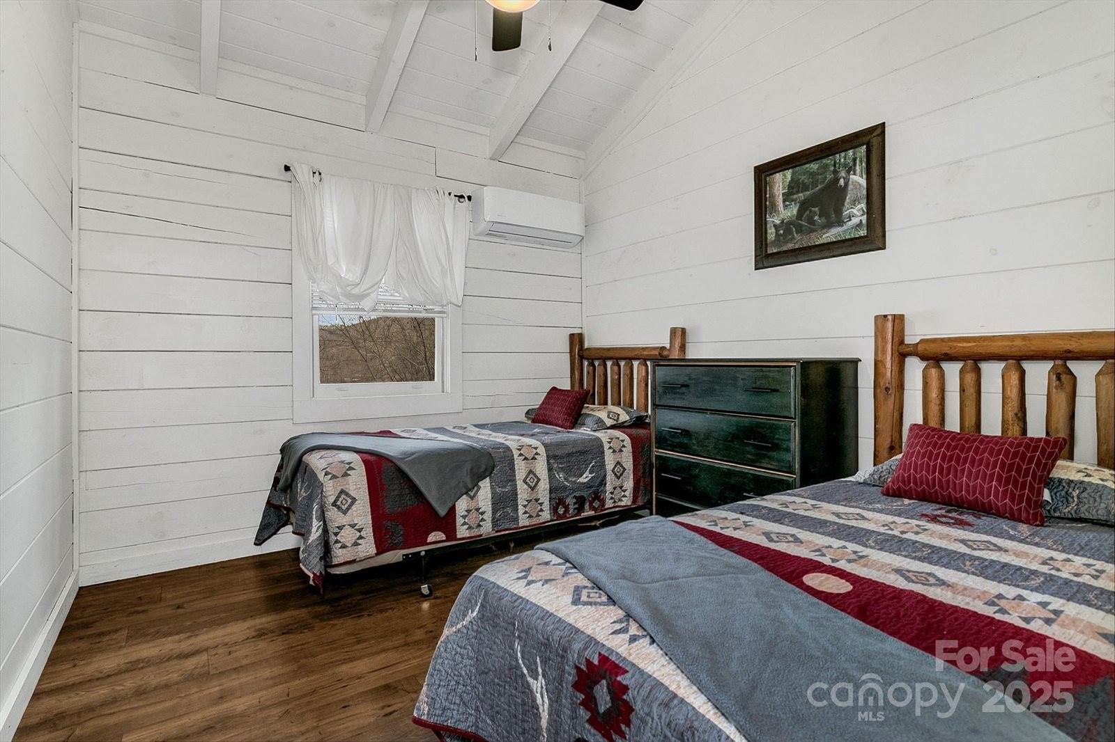 35 Creeds Cove Lane, Waynesville, NC 28785