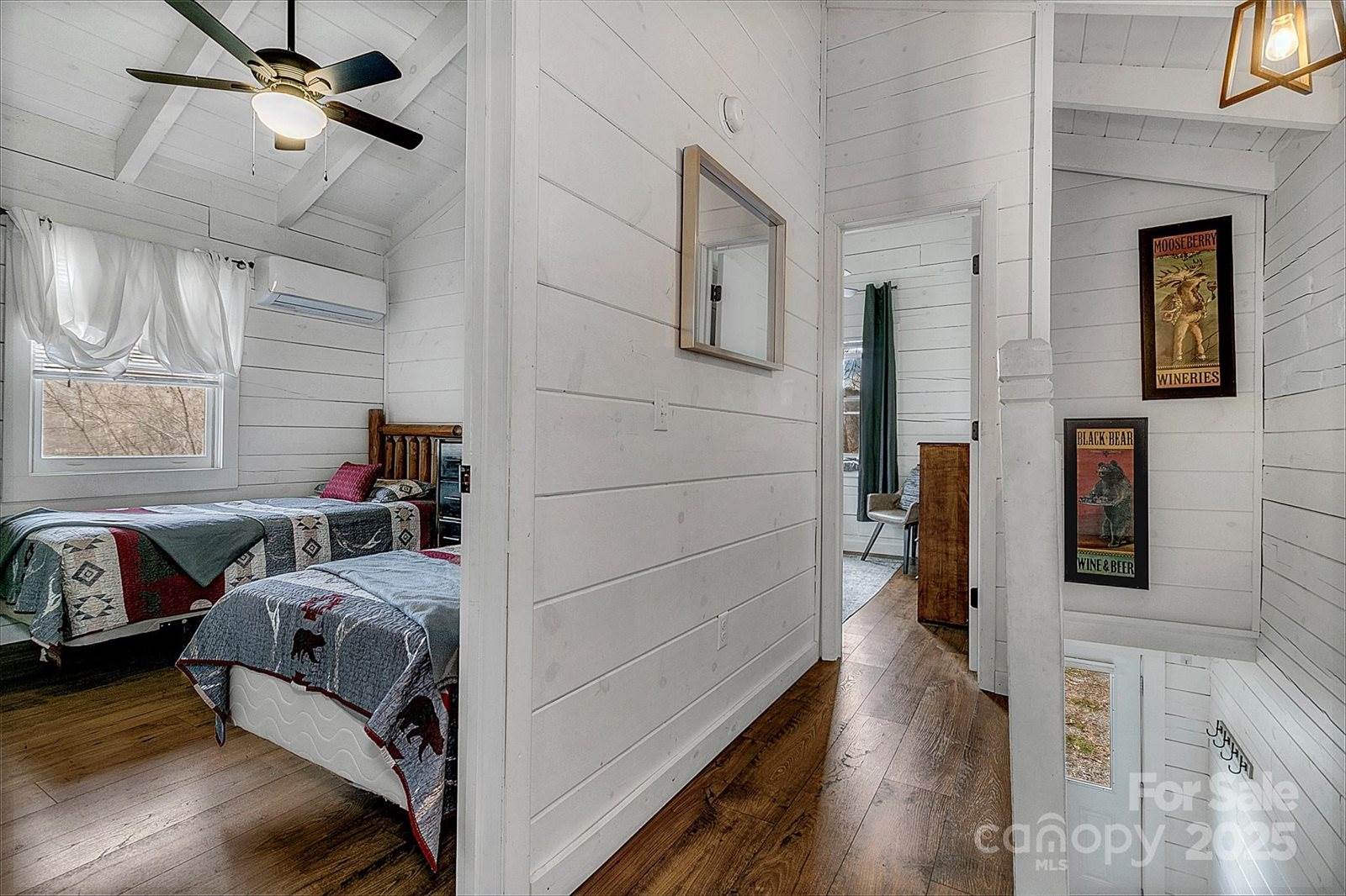 35 Creeds Cove Lane, Waynesville, NC 28785