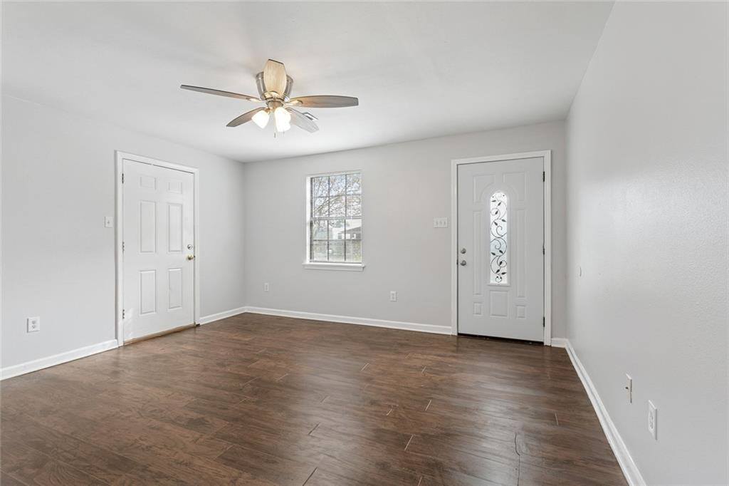 2136 East Beauregard Street, Chalmette, LA 70043