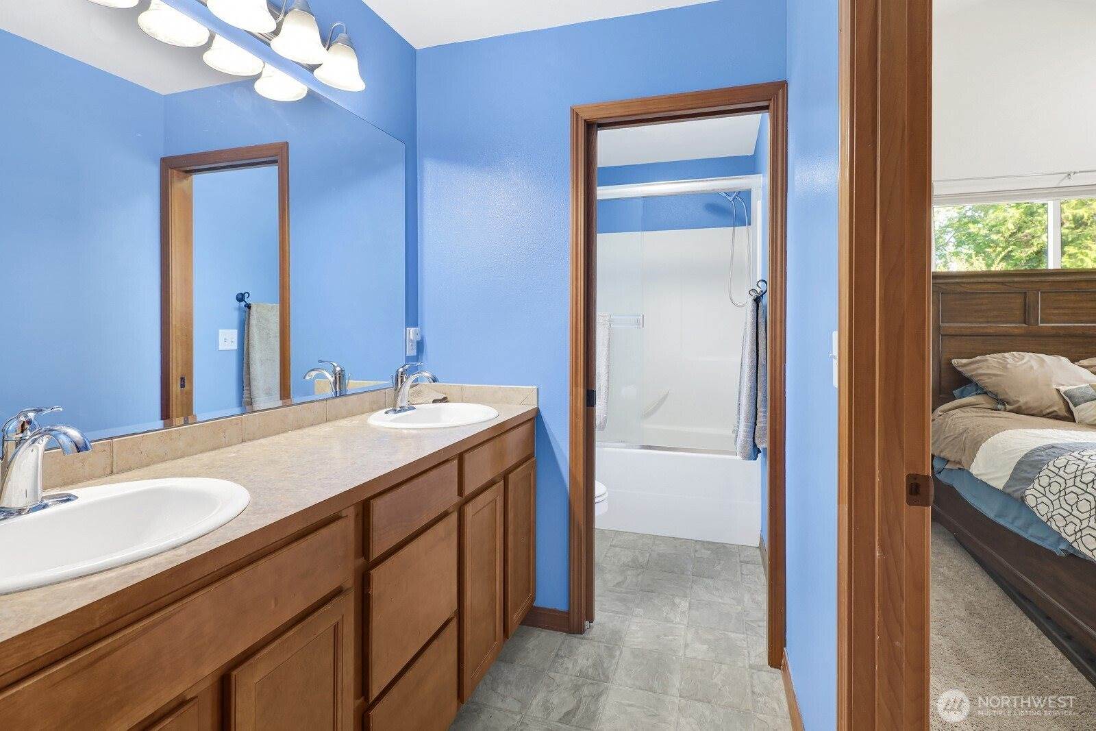 2556 Sievers Way, Ferndale, WA 98248