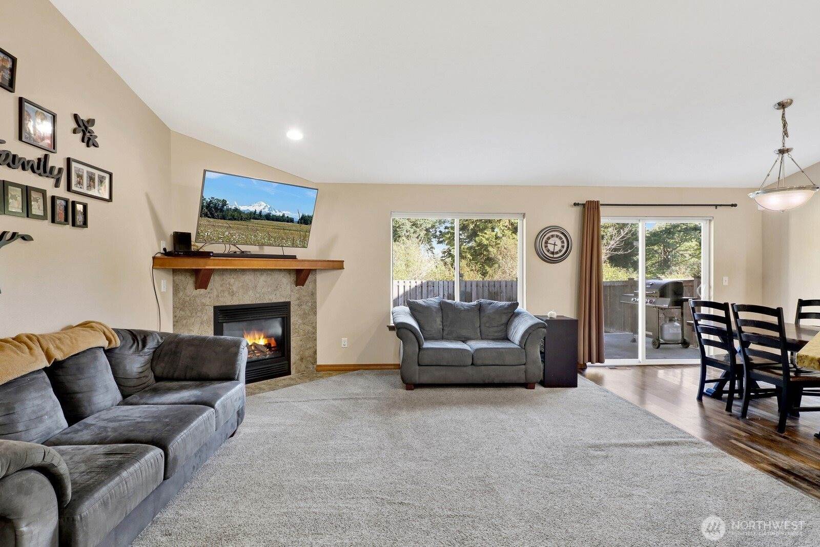 2556 Sievers Way, Ferndale, WA 98248