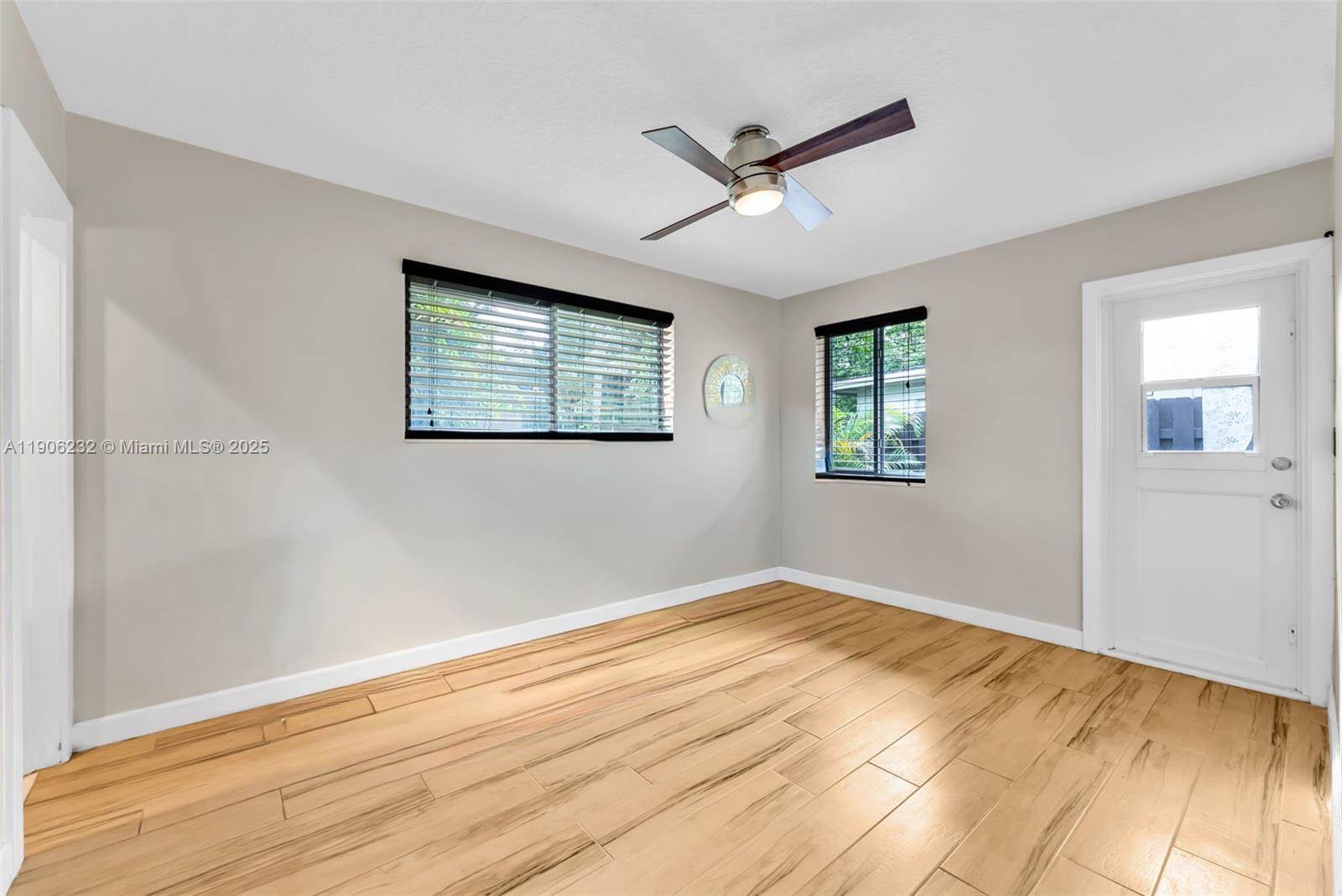 1532 NE 39th St, Oakland Park, FL 33334