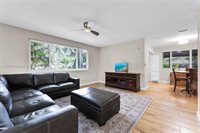 1532 NE 39th St, Oakland Park, FL 33334