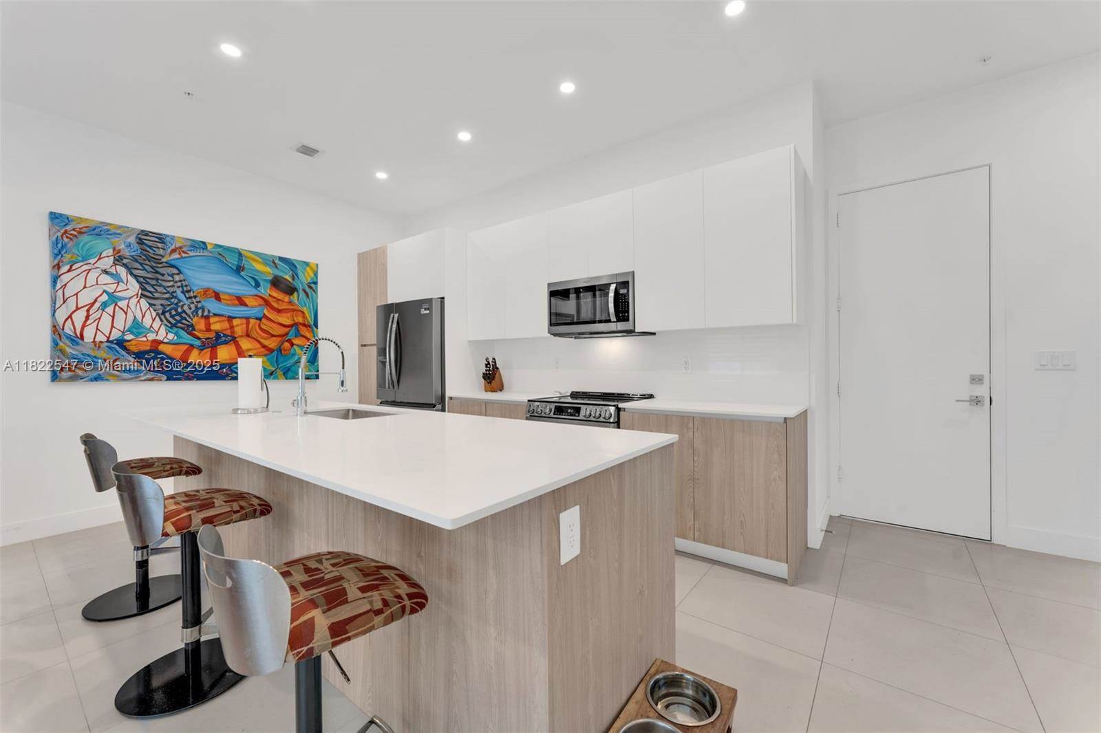 4212 NE 7th Ter, Oakland Park, FL 33334