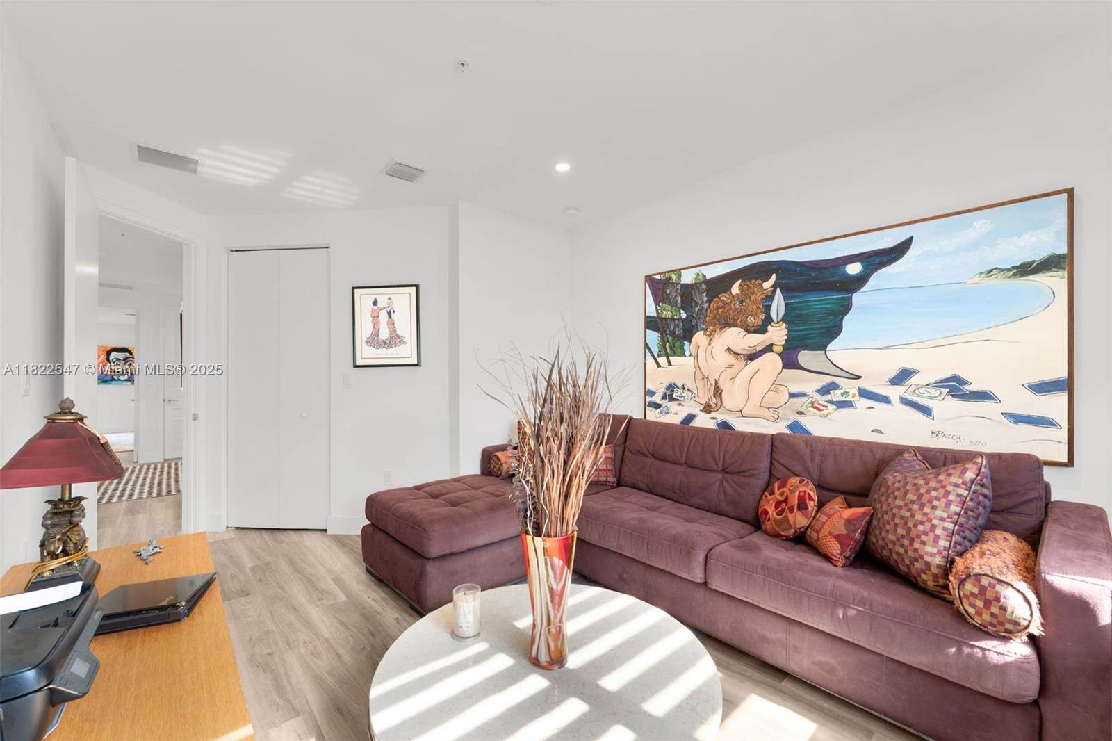 4212 NE 7th Ter, Oakland Park, FL 33334