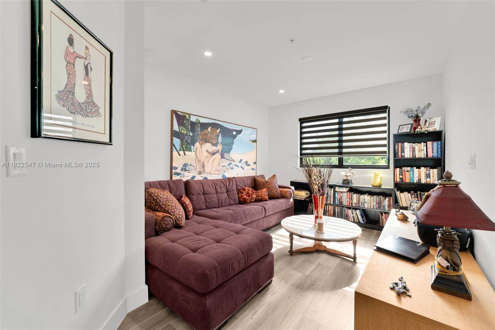 4212 NE 7th Ter, Oakland Park, FL 33334