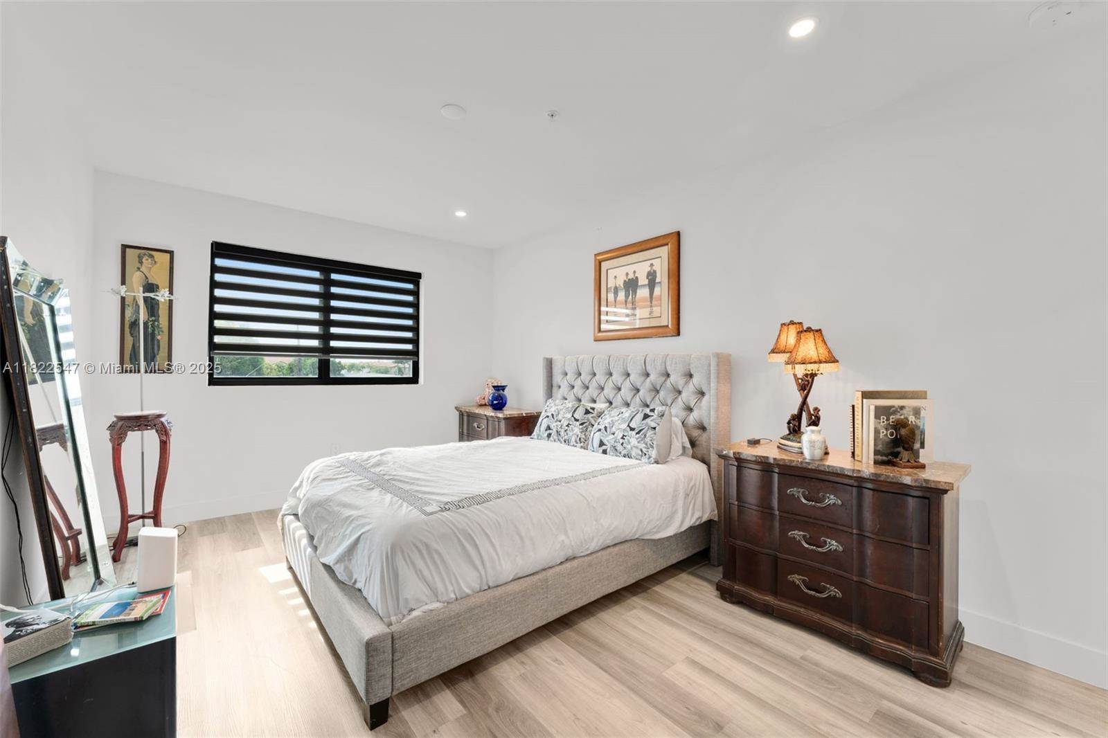 4212 NE 7th Ter, Oakland Park, FL 33334