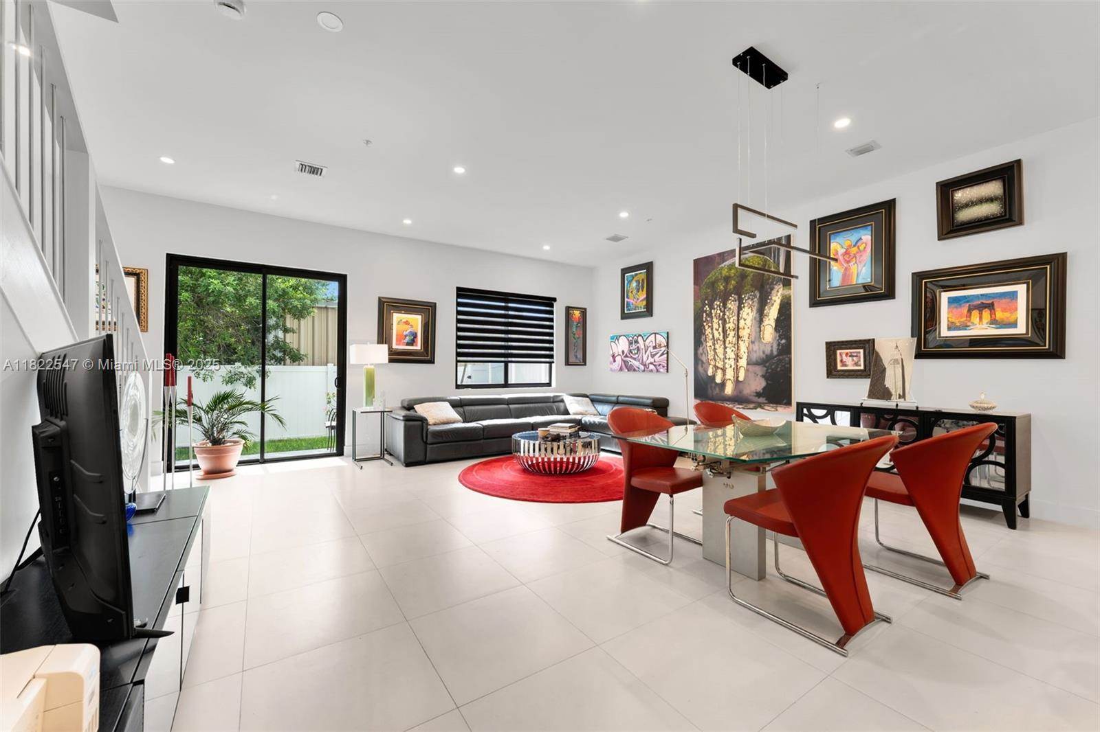 4212 NE 7th Ter, Oakland Park, FL 33334