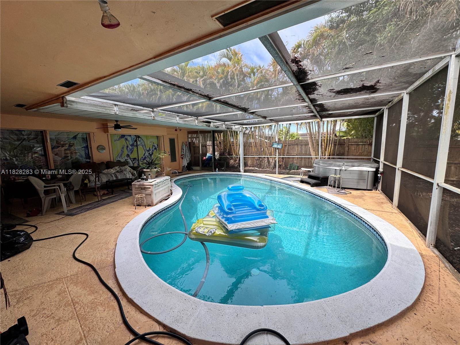 1930 NW 33rd St, Oakland Park, FL 33309