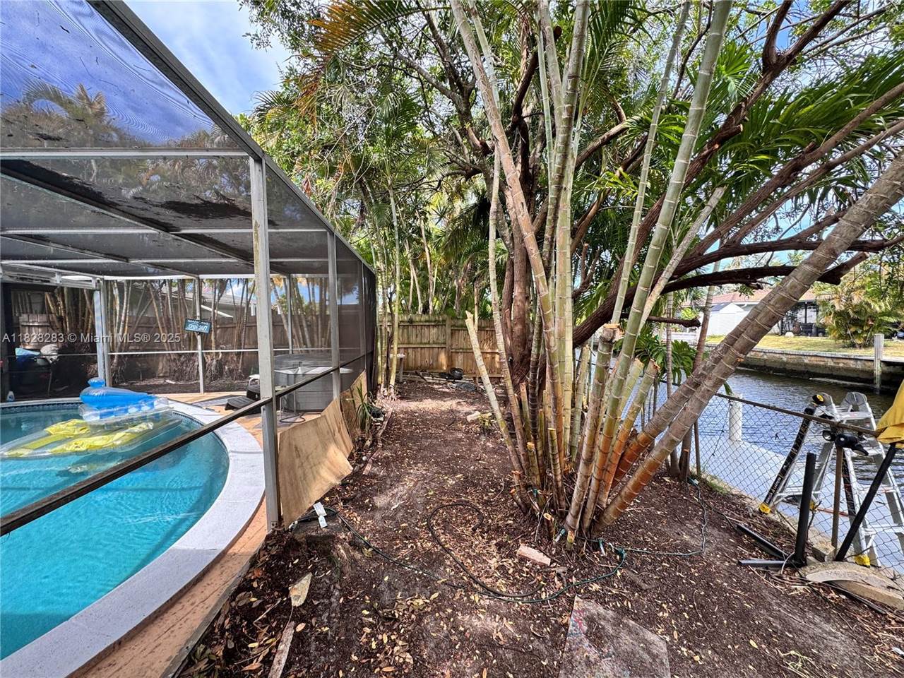 1930 NW 33rd St, Oakland Park, FL 33309