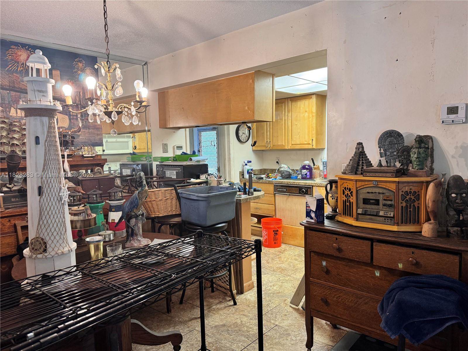 1930 NW 33rd St, Oakland Park, FL 33309