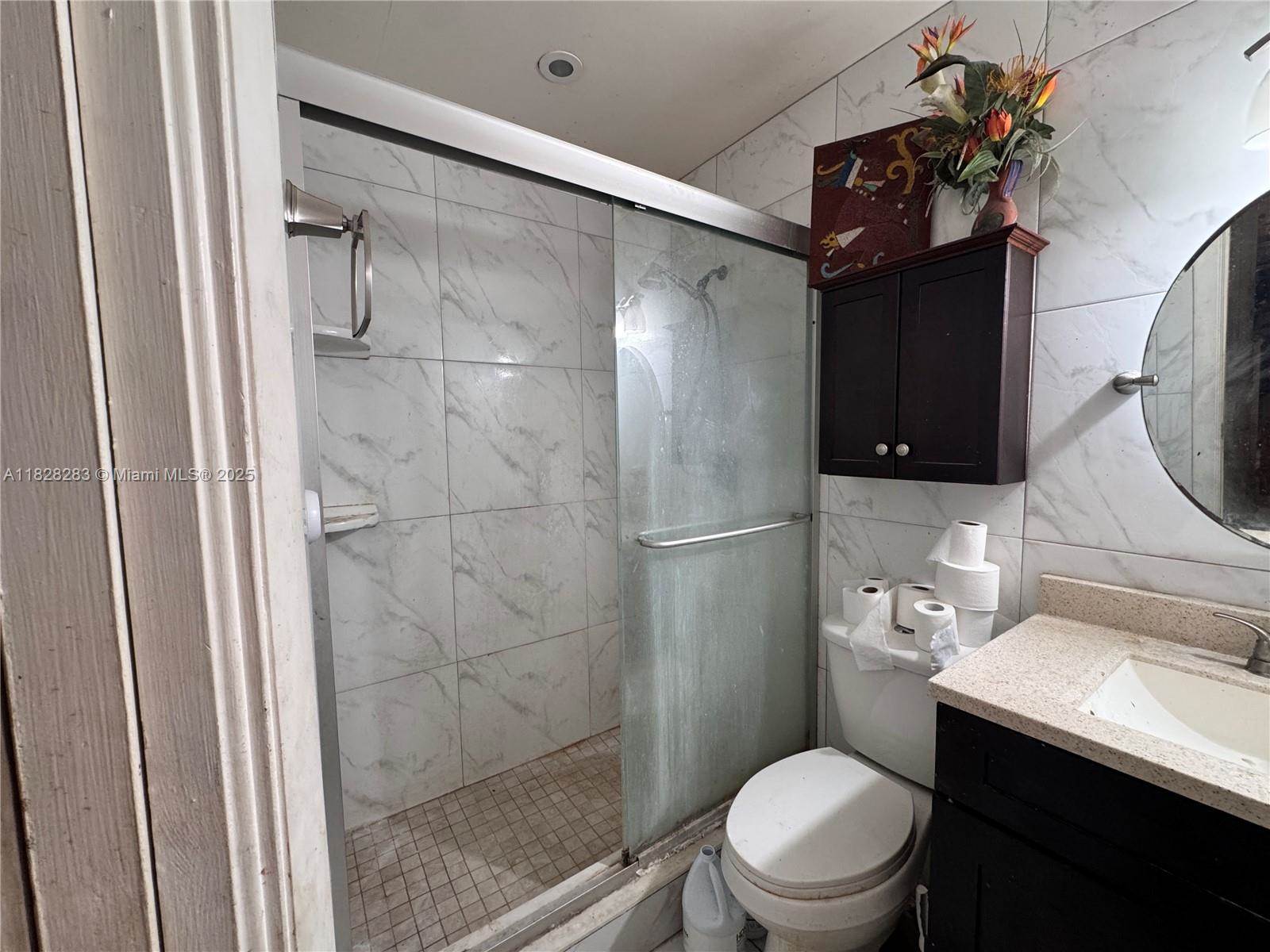 1930 NW 33rd St, Oakland Park, FL 33309