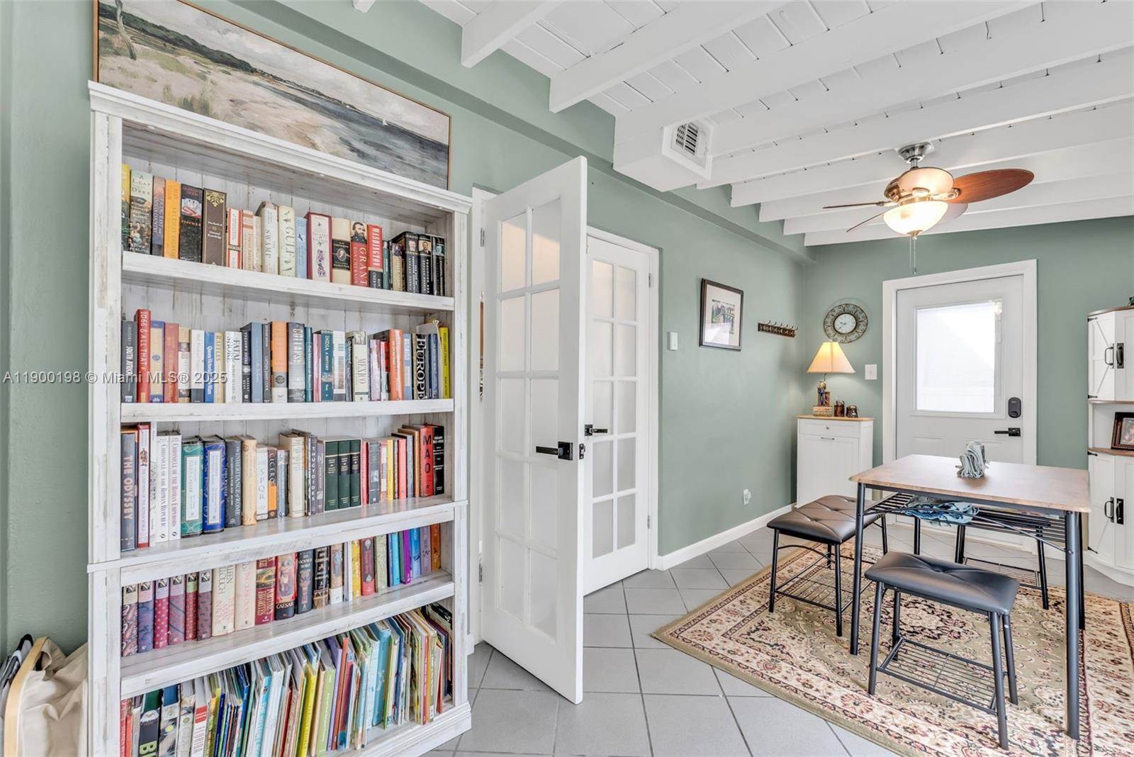 1200 NW 41st St, Oakland Park, FL 33309