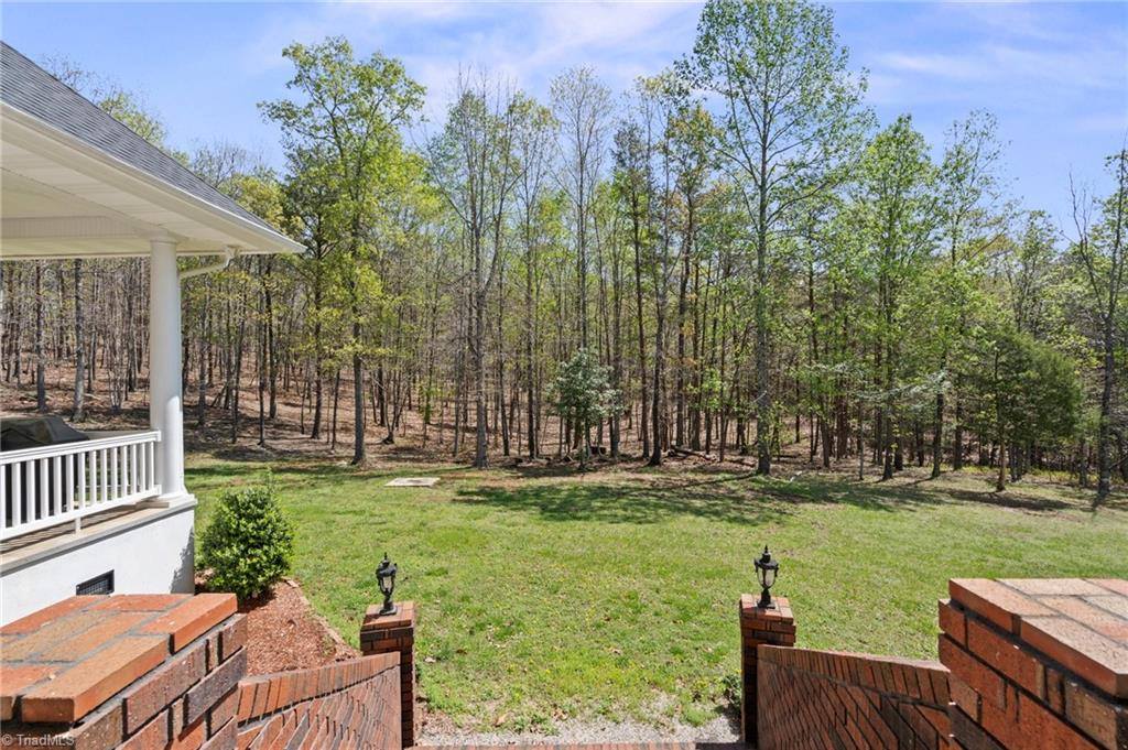 447 Willow Pond Lane, Hiddenite, NC 28636