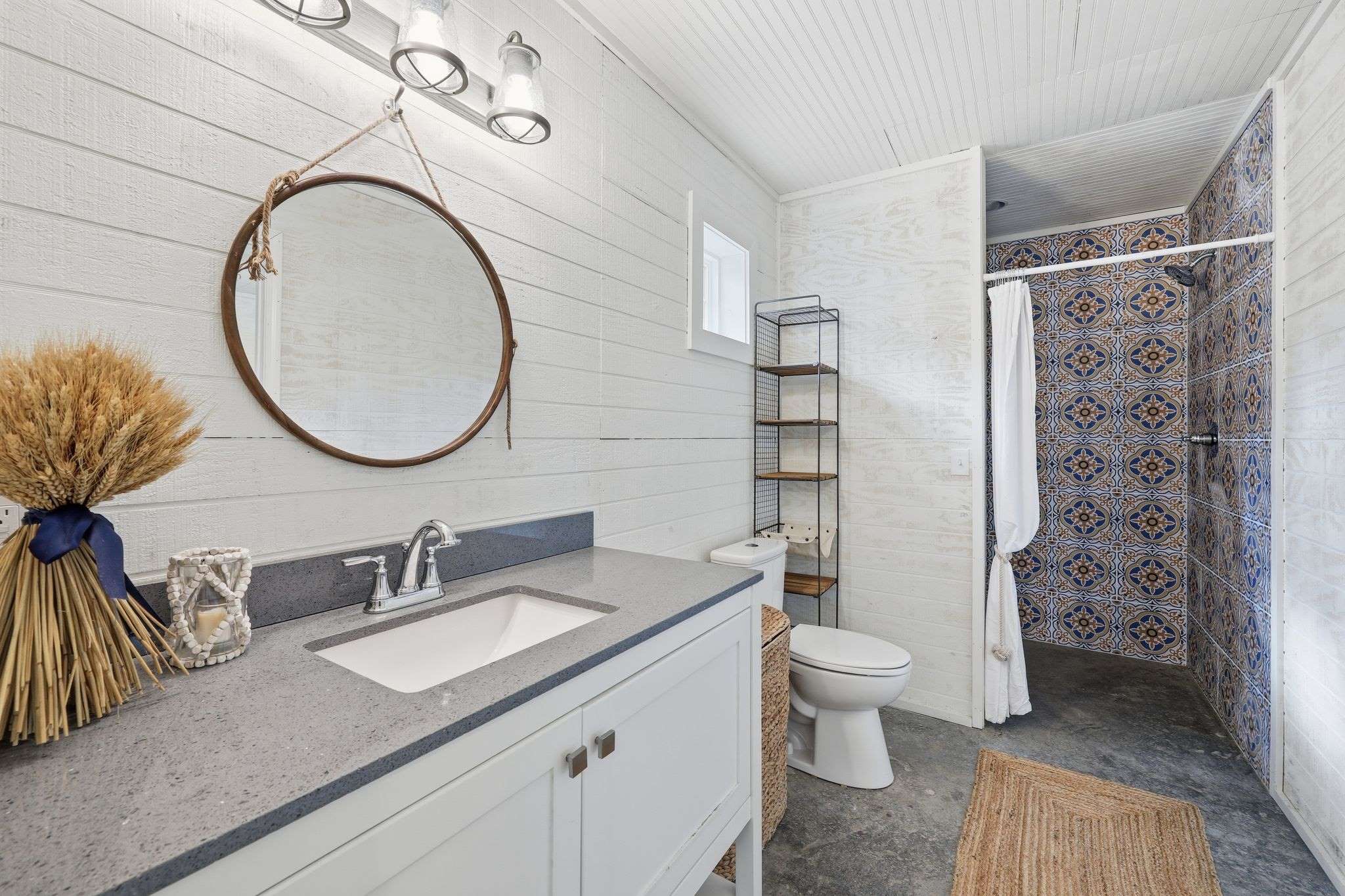 180 Barbara Rd, Buchanan, TN 38222