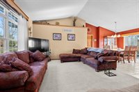 3041 Lexington Place, Plover, WI 54467