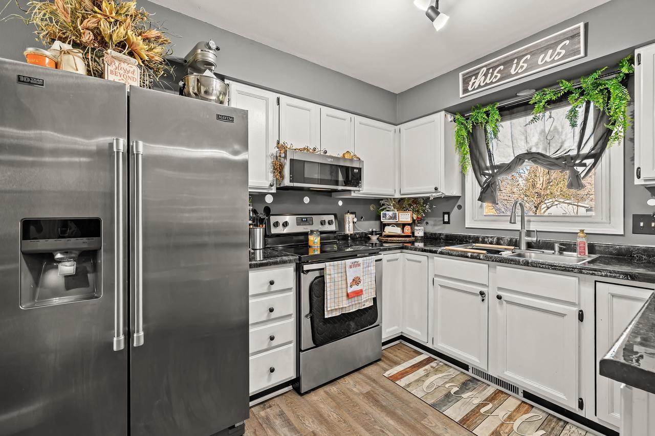 2305 Lawraine Street, Marshfield, WI 54449