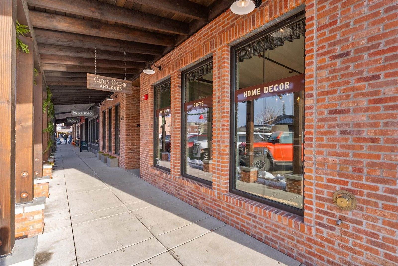 325 Central Avenue, Whitefish, MT 59937