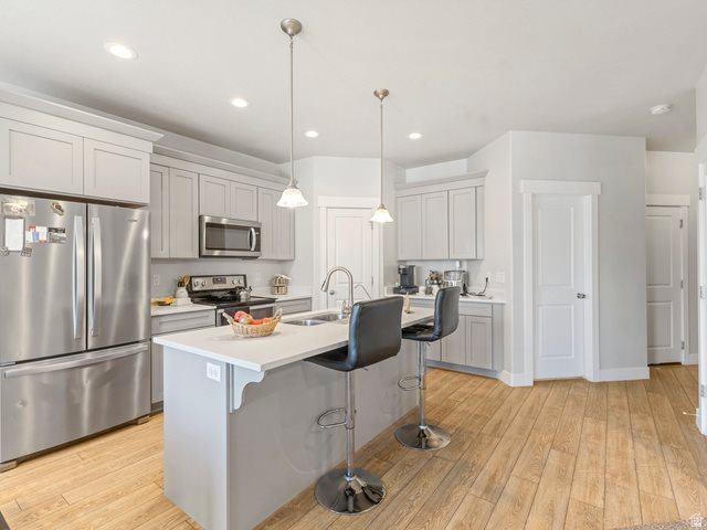 4374 West Sykes Ln, Herriman, UT 84096