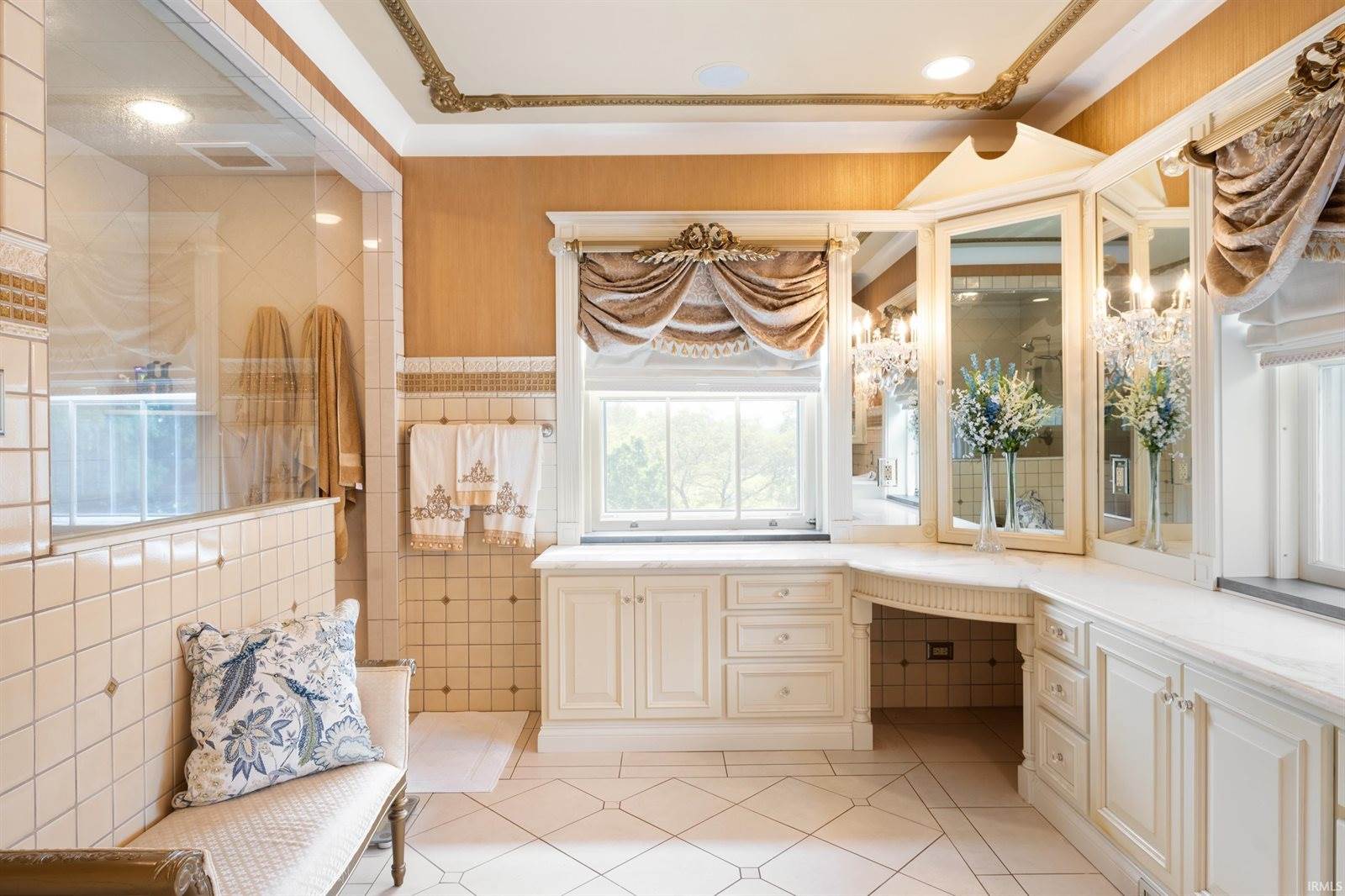 4601 W Legacy Drive, Muncie, IN 47304