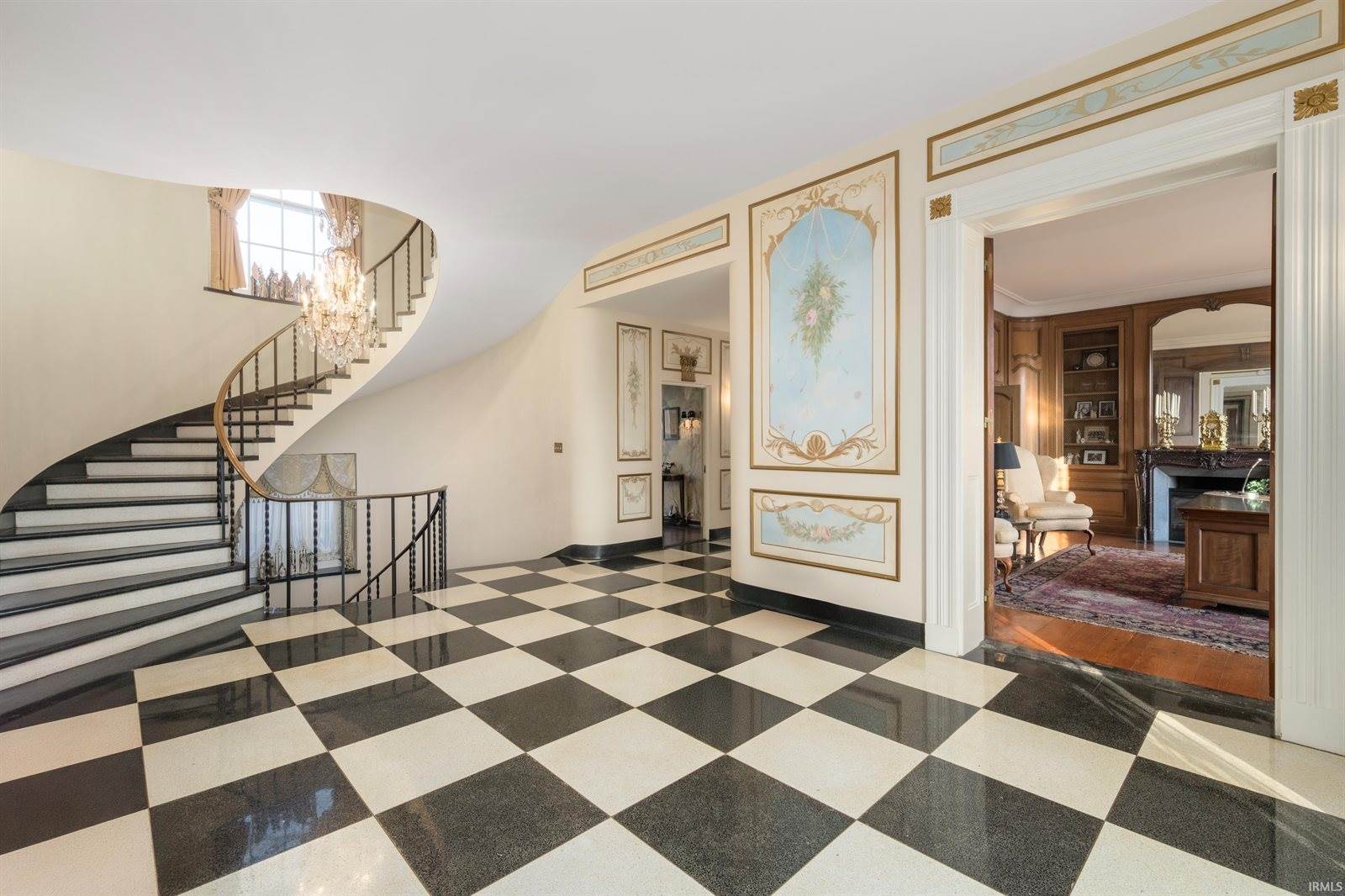 4601 W Legacy Drive, Muncie, IN 47304