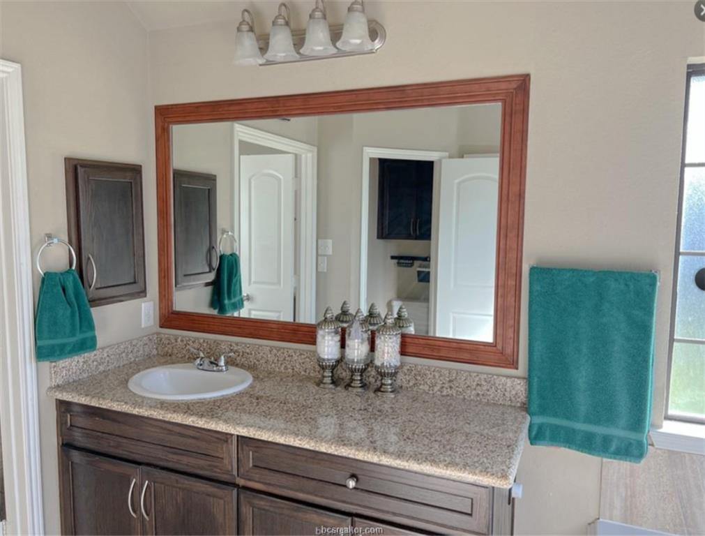 244 Fieldstone Place, College Station, TX 77845