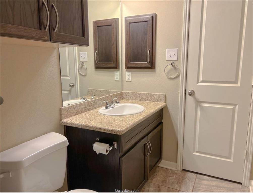 244 Fieldstone Place, College Station, TX 77845