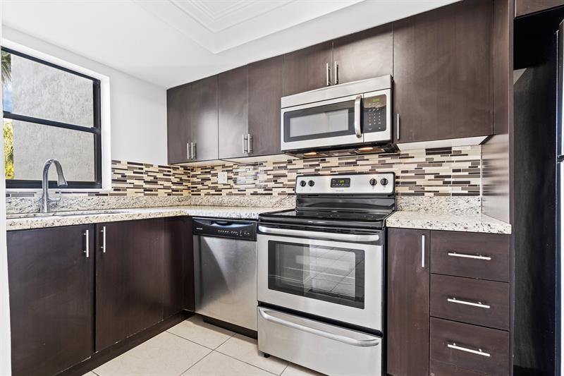 701 NW 19th St 200, Fort Lauderdale, FL 33311