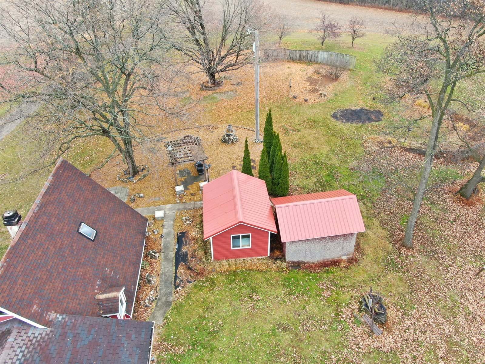 E4350 Klomsten Ridge Rd, Hamburg, WI 54623