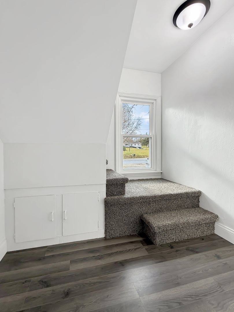 1534 West Fairview Road, Freeport, IL 61032