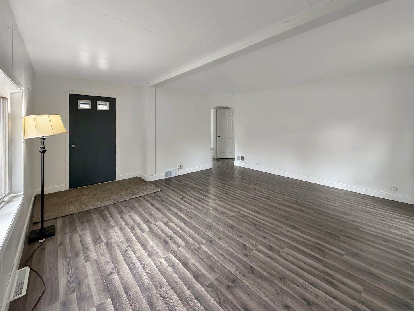 1534 West Fairview Road, Freeport, IL 61032