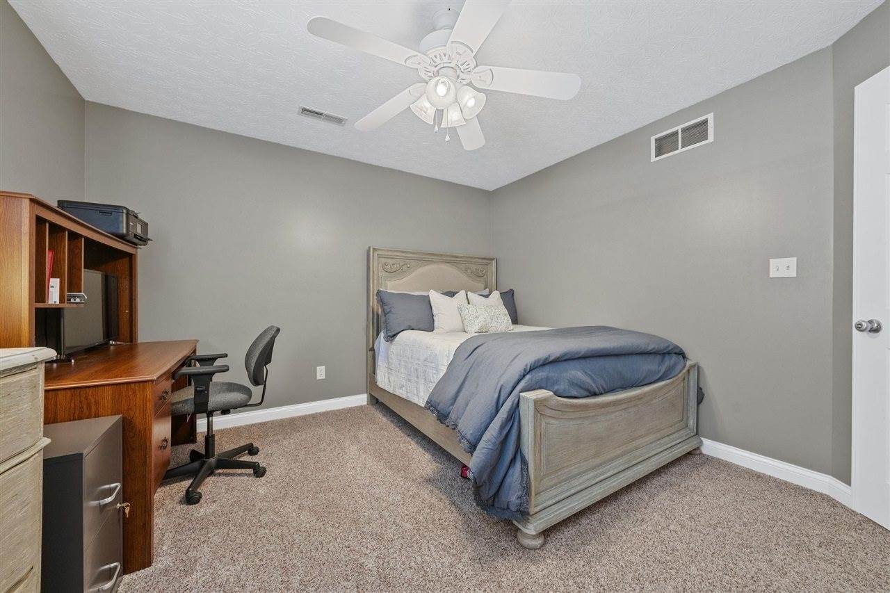 332 St Paul Avenue, Bowling Green, KY 42101