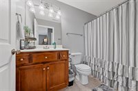 332 St Paul Avenue, Bowling Green, KY 42101