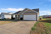 332 St Paul Avenue, Bowling Green, KY 42101