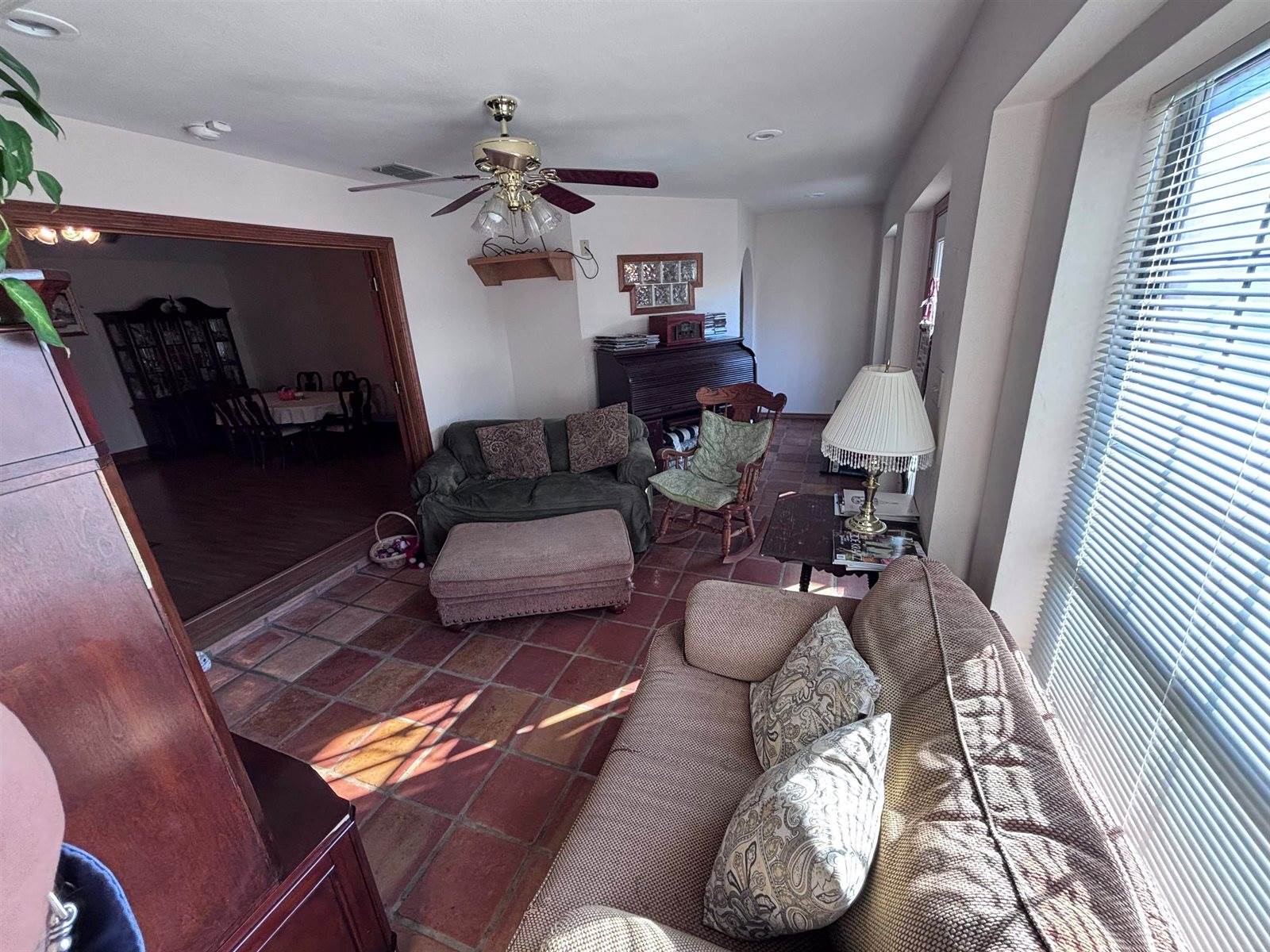 1235 St John Lp, Laredo, TX 78045