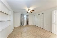 6036 Hopkins Drive North, Bradenton, FL 34207