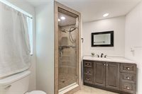 6036 Hopkins Drive North, Bradenton, FL 34207