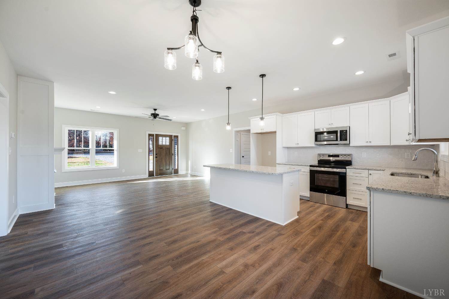 10494 Leesville Road, Lynch Station, VA 24571