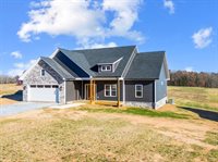 10494 Leesville Road, Lynch Station, VA 24571